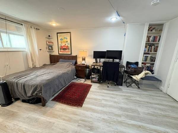 Updated Studio, Great Location on T, H/HW Included, Extra Storage, SEP 2