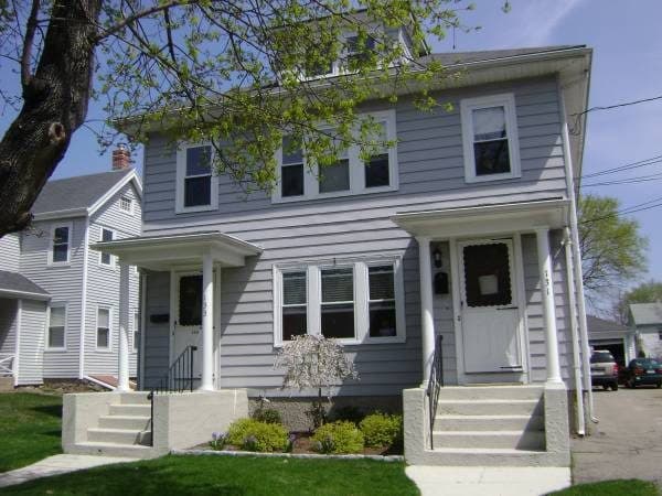 Charming 3 Bedroom close to downtown Norwood 2