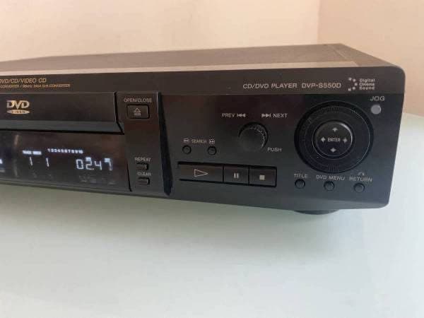Sony DVD & CD Player Made in Japan DVP-S550D 3