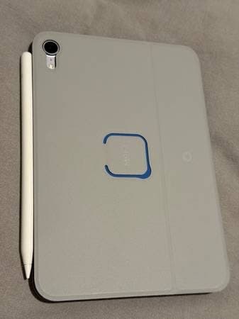 iPad Mini (A17 Pro) - 128GB, WiFi + Cellular, Purple 1