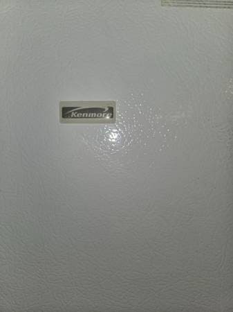 Excellent condition refrigerator 2