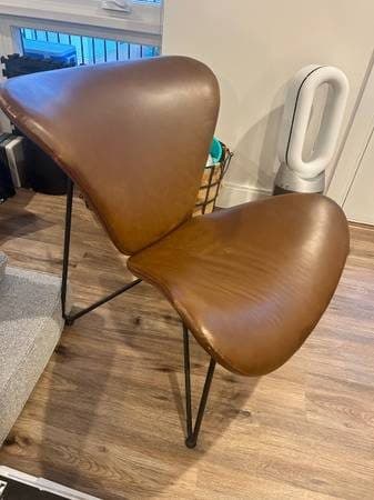 Mid century modern leather chair 1