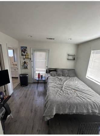 Northridge Room for Rent (near CSUN 3