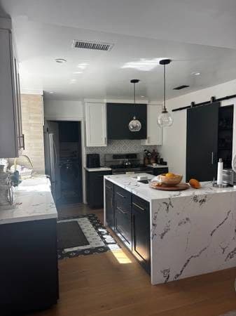 Master Bedroom For Rent - Porter Ranch 2