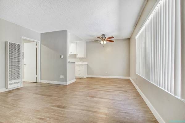 2 Bedroom in West Los Angeles + Quartz Counters + Laundry On-Site 2