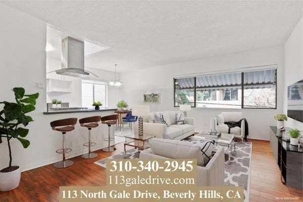 Newly Renovated 2 Bedroom in Beverly Hills - A/C - Vinyl Plank Flrs 1