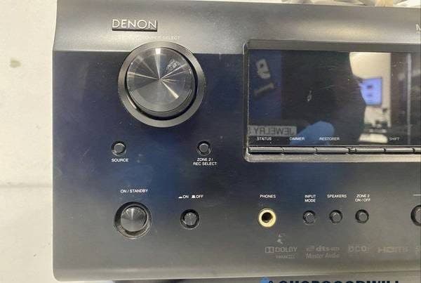 Denon AVR-889 is a powerful 7.1-channel AV receiver 2