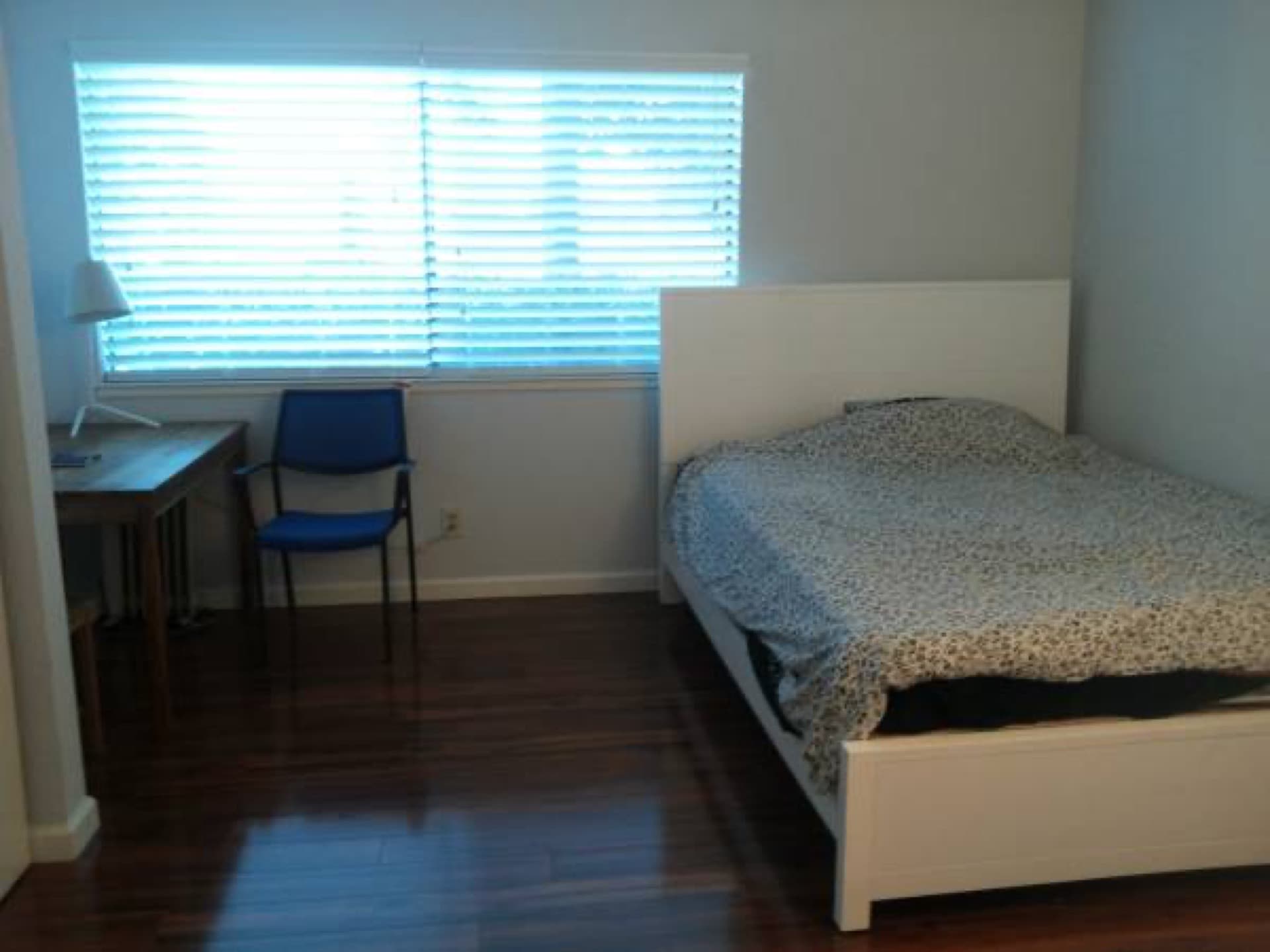 Quiet room, Private bathroom 2