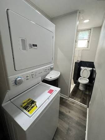 This One Bedroom Apartment Available 2