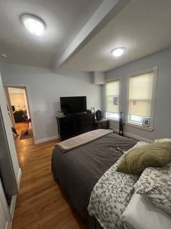 Bedroom and office for rent in Medford, MA 1