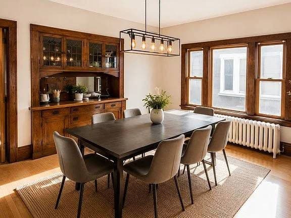 Spacious 2 Bed/1 Bath Single Family Home in Minneapolis, MN - Availabl 3