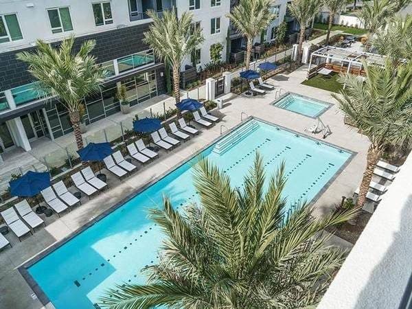 Luxurious Living Awaits: 2 BR with Modern Finishes 1