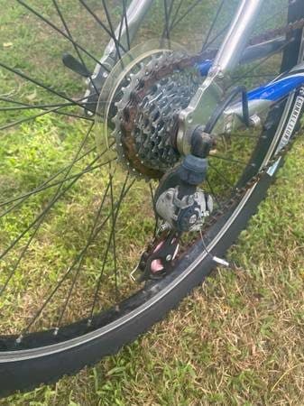 Bike Trek 3500 Higher End 21Spd Mountain Bike 16” Alpha Aluminum Frame 3
