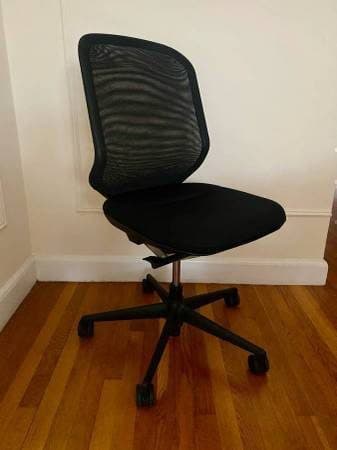 Vitra Meda Office Desk Chair - A $1400 Modern Masterpiece Like New! 3