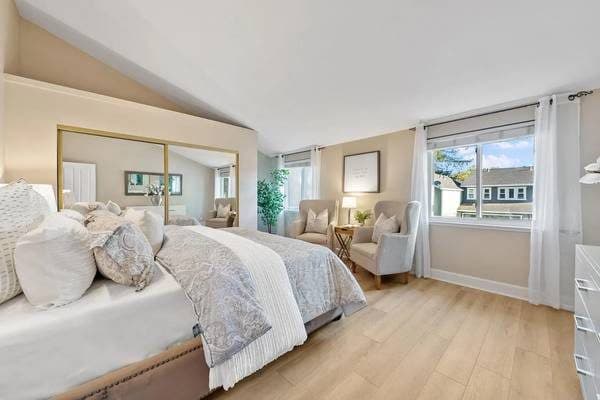 Room for Rent - 2 Pools, Tennis Court, Basketball Court 2