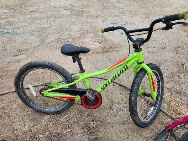 Specialized kids bikes 2