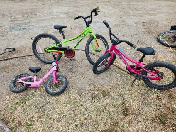 Specialized kids bikes 1