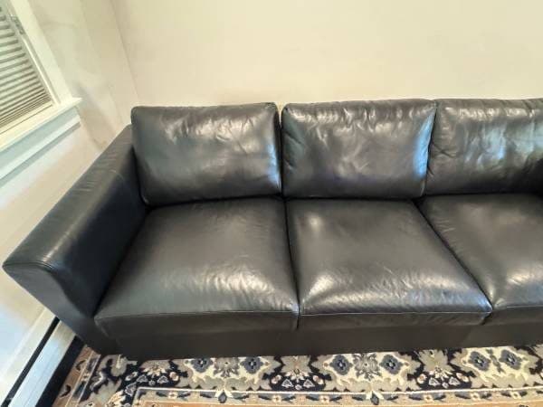 Leather sofa for sale 3