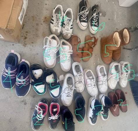 Free kids shoes( size 1.5/2 and 5.5/6) 1