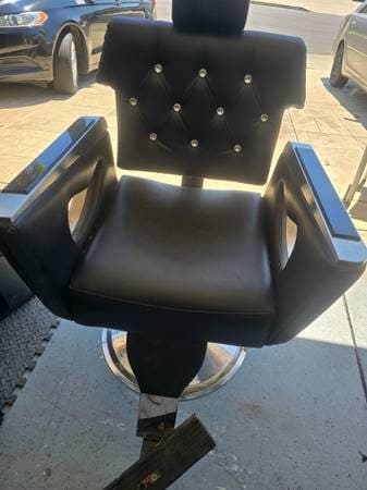 Free beauty chair 2