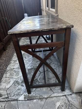 dark mahogany colored table 1