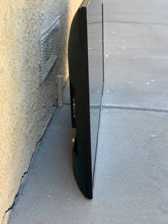 TV, 48", 4k UHD, Used but Excellent Condition 3