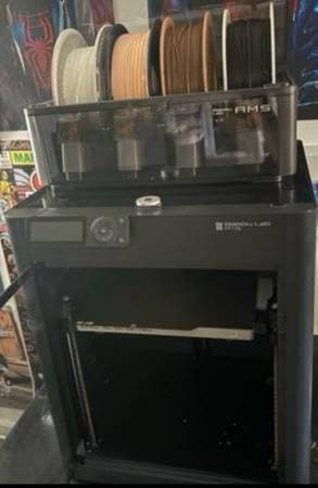 3D Printer still new only 4 months old 1