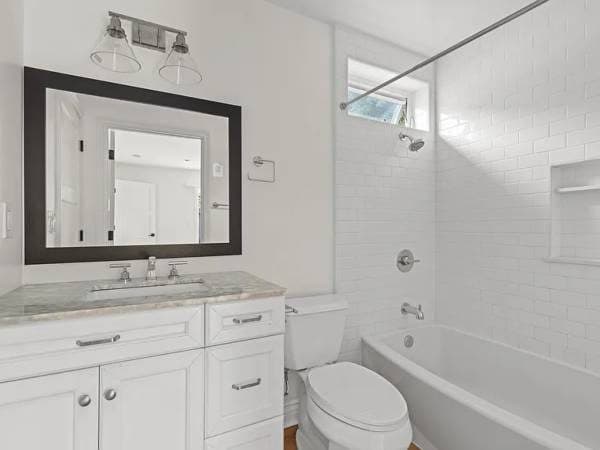 Bright and updated 1 bedroom, 1 bathroom home 3