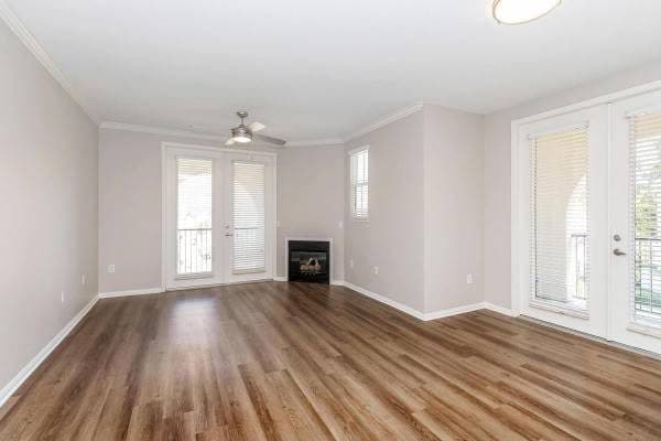 Crown Molding, Walk-In Closets, Dishwasher, Washer/Dryer 1