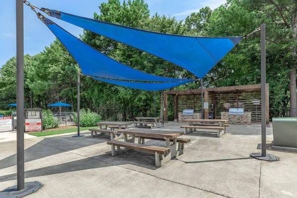 Live Tranquil! 1 BR w/ Lake Views & Outdoor CrossFit, Tour Today! 2
