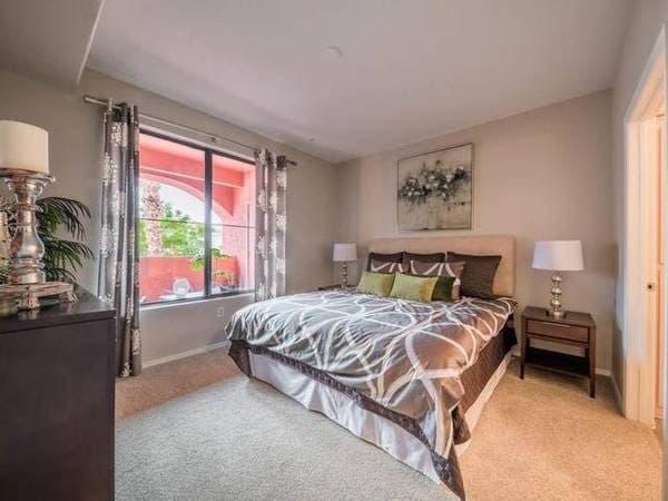 TMLP 15-mo. | 9-ft Ceiling with Crown Molding, Ceramic Tile Entries 1