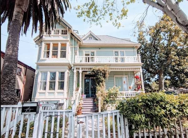 Excellent Berkeley Co-Op Home Seeks Subletter 1