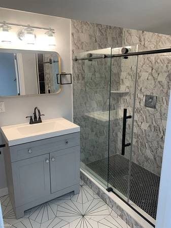Room w/ Private Bath in 2BR/2BA near Davis Square — $2,150 — Avail 8/1 2