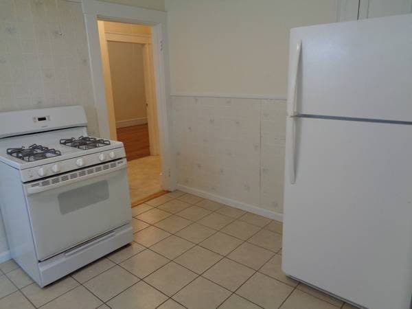 Great 2 bedroom in Arlington, near bus and shopts 3