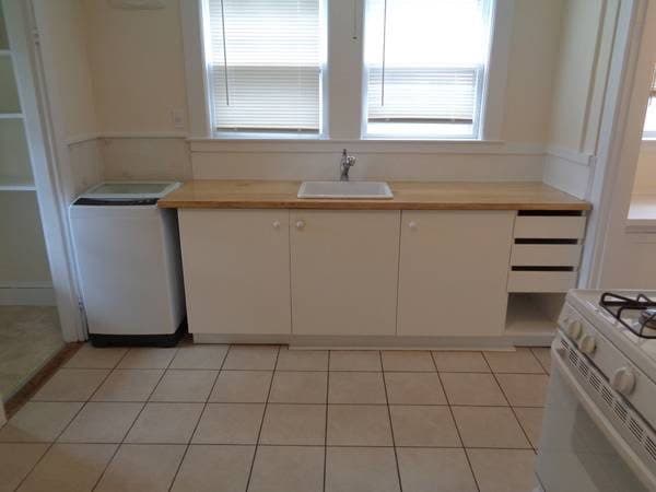 Great 2 bedroom in Arlington, near bus and shopts 1