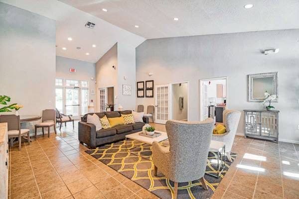 1 Bed / 1 Bath. We welcome your pets! Ask about our pet policy! 3