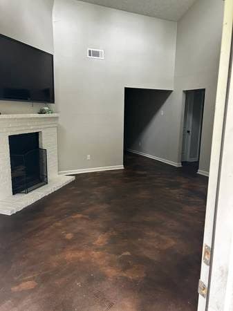 134 Ashmore Ct Recently renovated 3