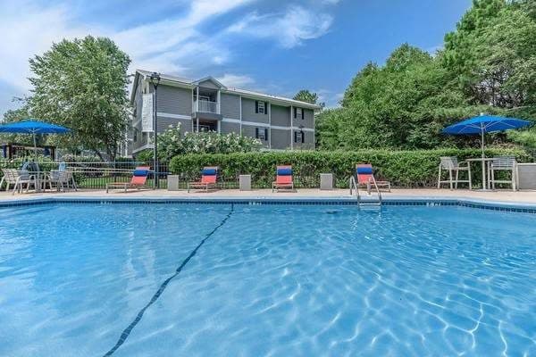 Live Easy! 2 BR-Minutes to UGA, Gated & Relaxing Community 1
