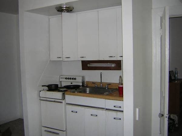 one BR apartment in house-$1,250/month 1