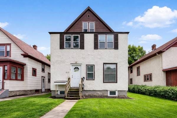 6BR/2BA Upstairs Triplex Unit - Como - Near U of M - 9/1 Move In 3