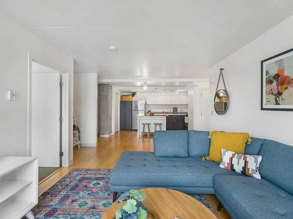 Just Released! Bright 1 BR with Lake Union & City Views 1
