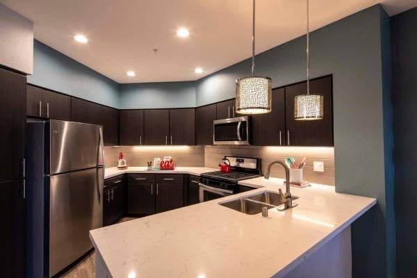 TMLP 14-mo. | Above and Beyond-1 BR/1 BA, Rooftop BBQ + Clubroom Relaxation 2