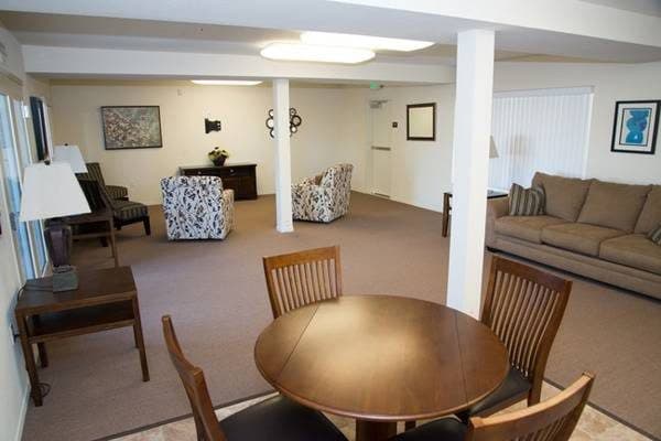 2/BD, Located in San Jose, Dishwasher 1