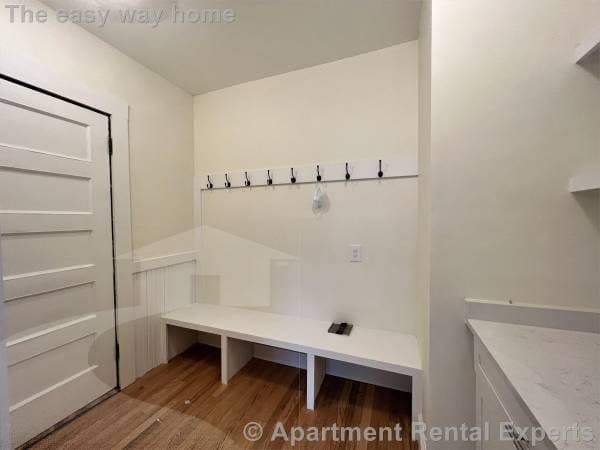 --- Updated 2+ Bed -- Modern kitchen - Heat Incl - NO FEE 3