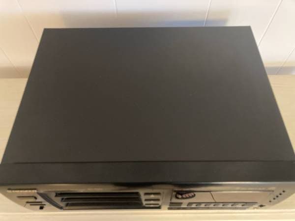 Pioneer CD Changer 2