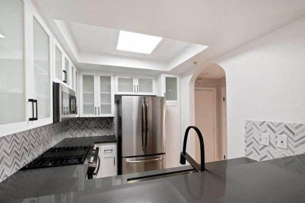 Short Term Lease, BBQ/Picnic Area, Cable Ready 1