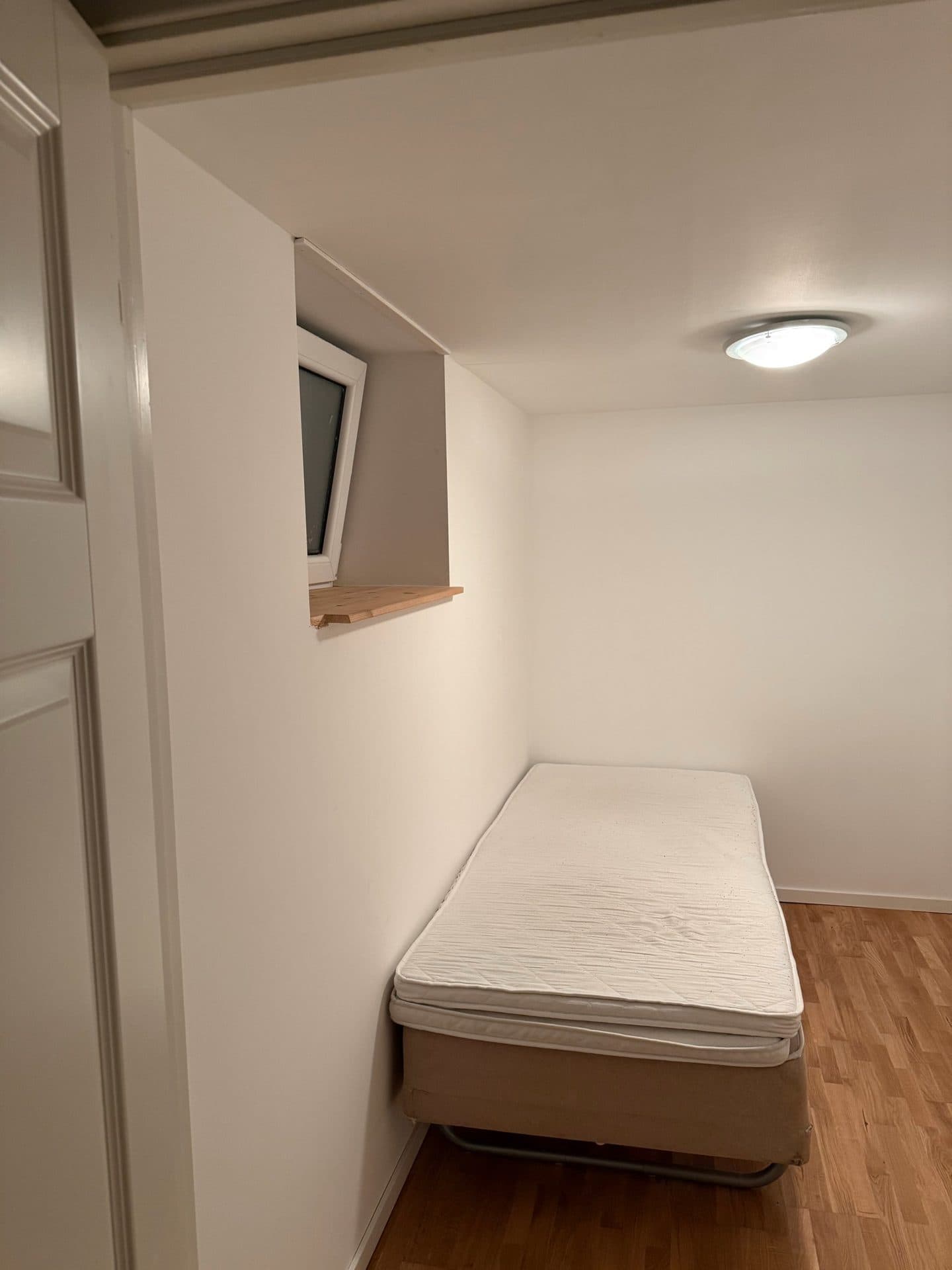 Rom i pen sokkelleilighet på Grefsen 2