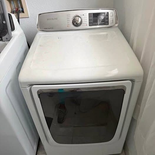 Whole House Furniture & Appliance Bundle – Great Condition! 1