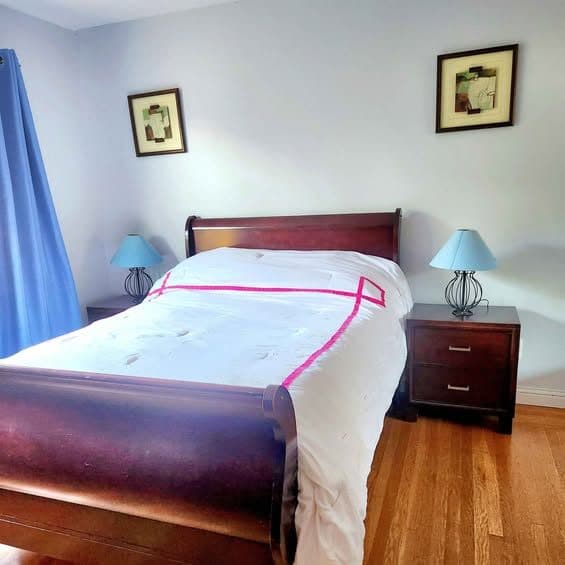 Private room for rent 1