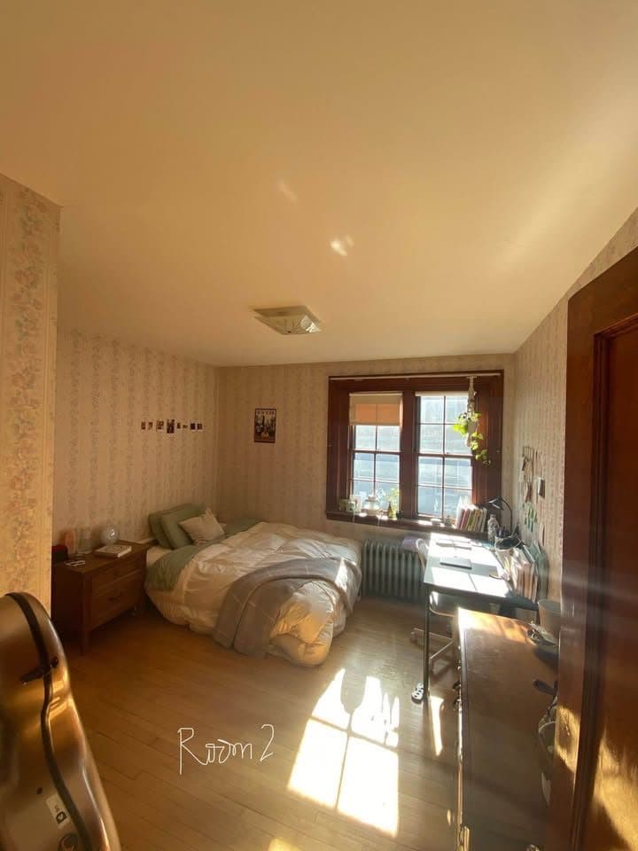 Private room for rent 2